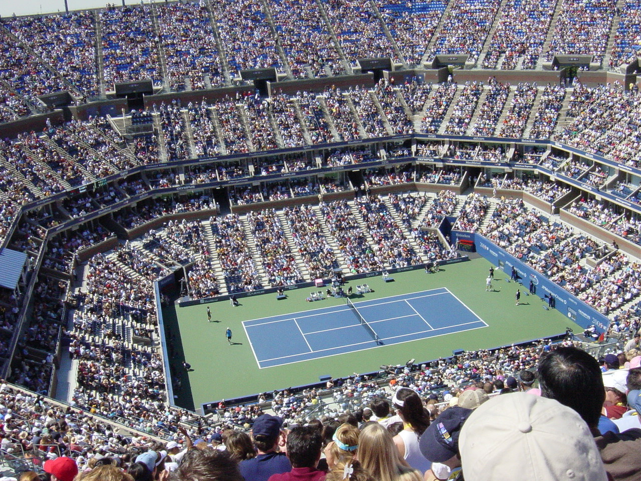 Interior do Arthur Ashe Stadium, principal quadra do US Open em Nova York